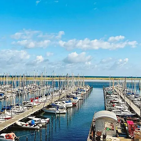 Apartamento Moderne Mit Direktem Meerblick
